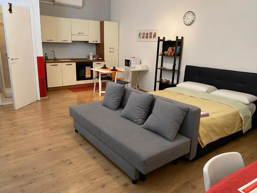 New Studio A Trastevere Rome Bagian luar foto