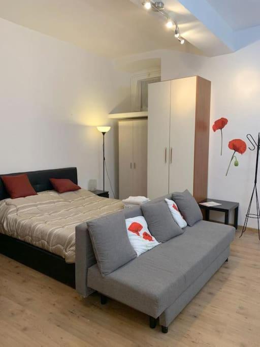 New Studio A Trastevere Rome Bagian luar foto