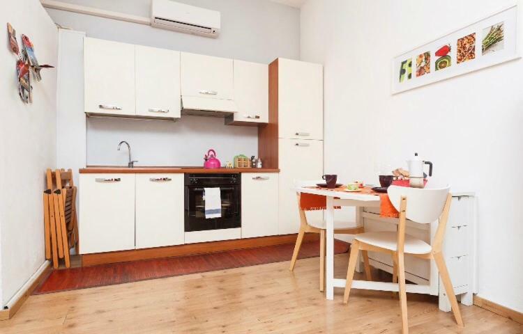 New Studio A Trastevere Rome Bagian luar foto